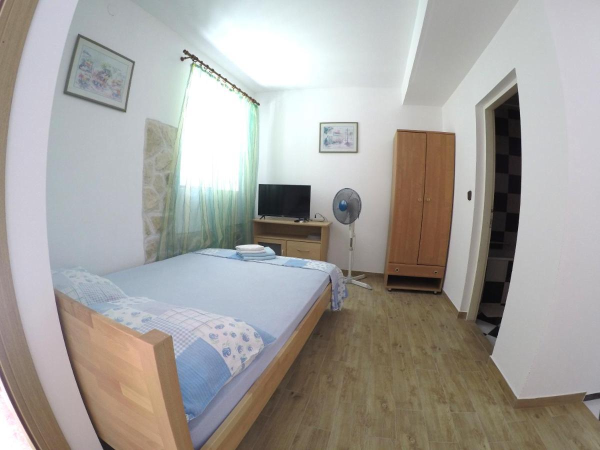 Peach Apartment'S Repic Бибинье Экстерьер фото