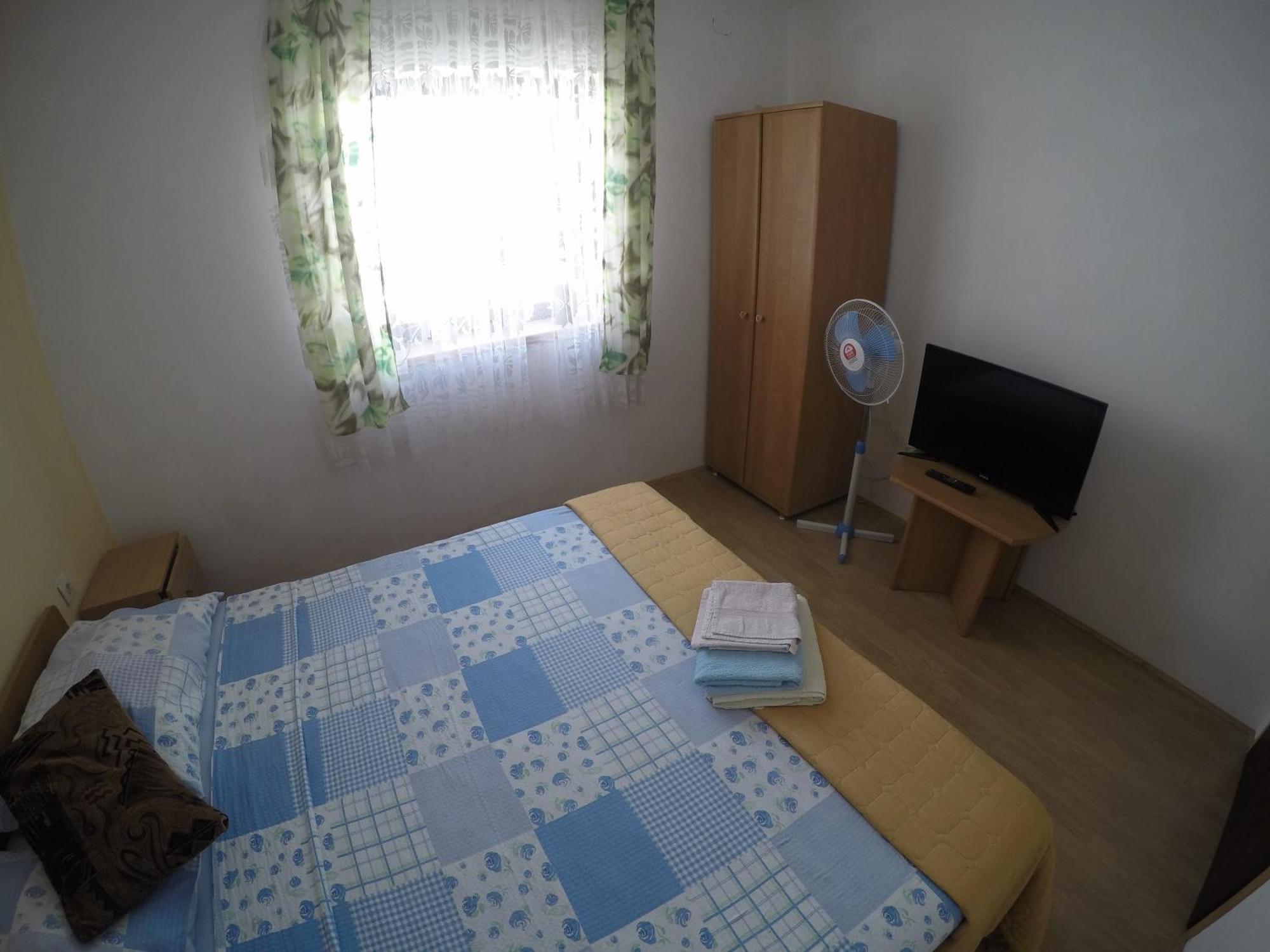Peach Apartment'S Repic Бибинье Экстерьер фото